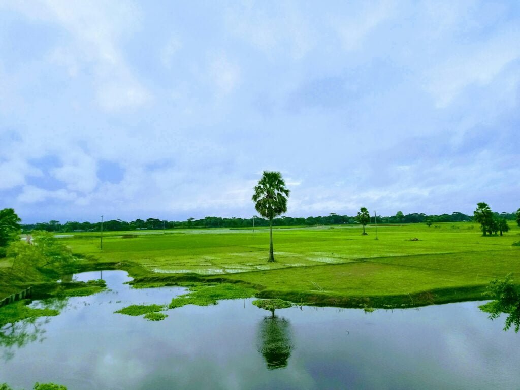 a picture of a village in Bangladesh